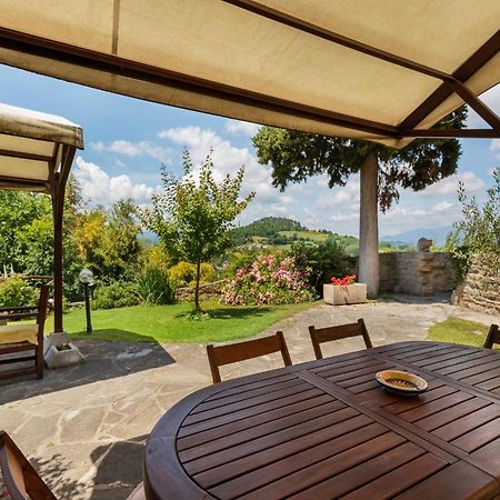 Rustic Holiday Home in Citt di Castello with Swimming Pool Città di Castello Esterno foto